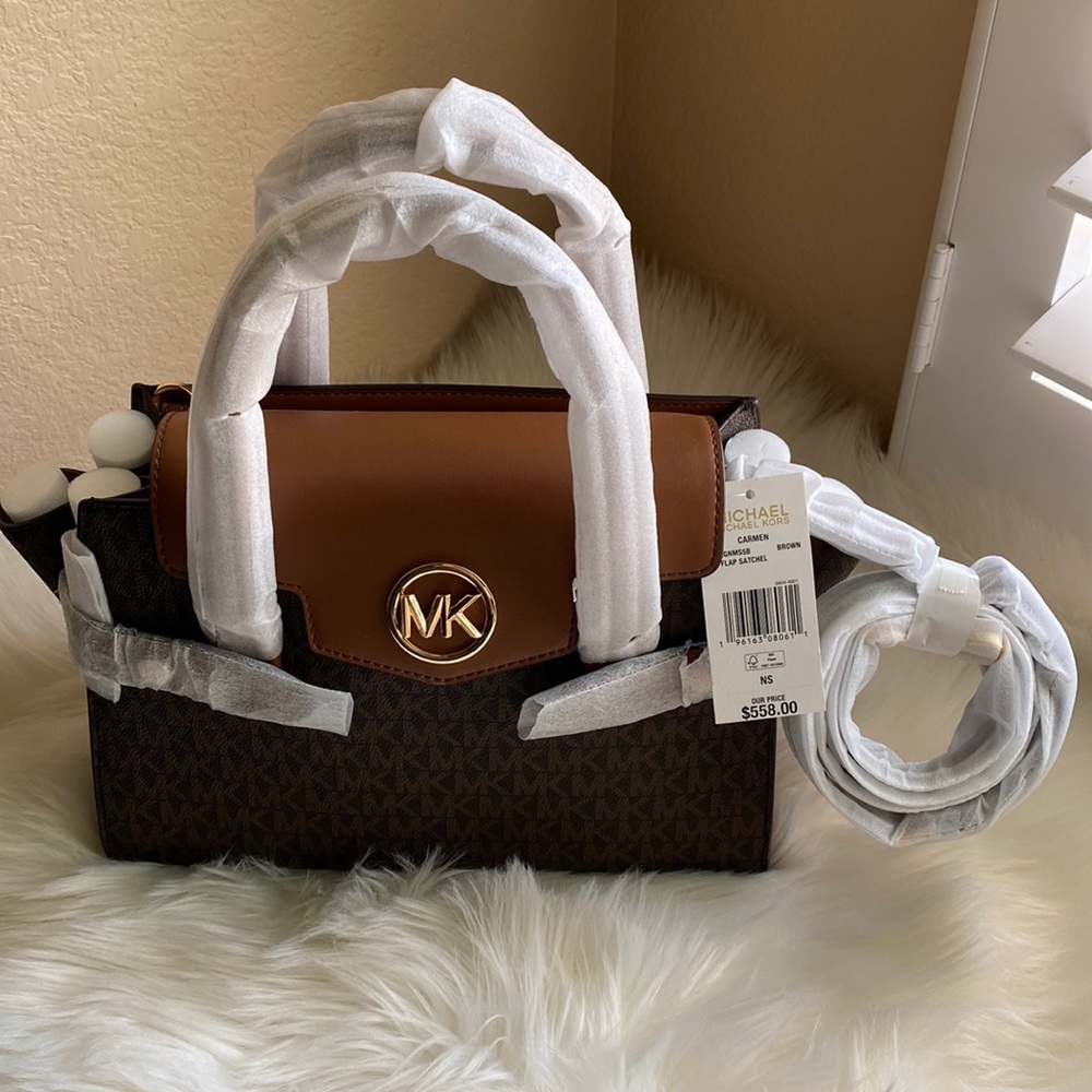 💯% Authentic MICHEAL KORS